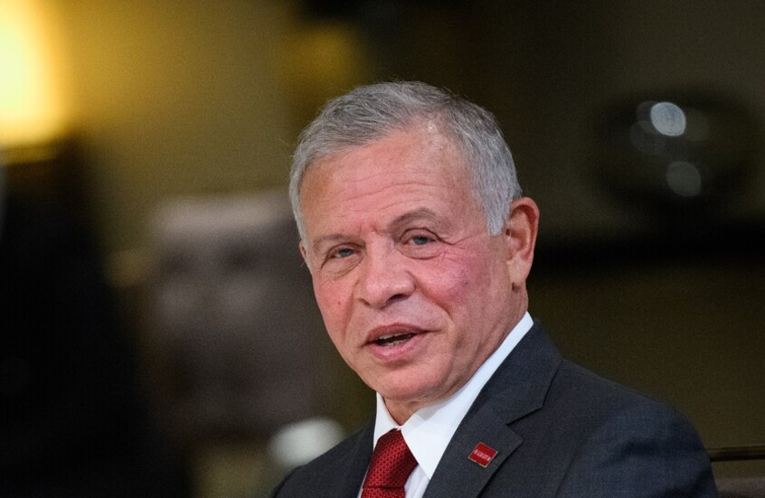 الملك يبدأ من طوكيو جولة عمل آسيوية