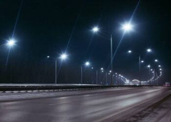 مشروع لاستبدال 32 ألف وحدة إنارة LED ذكية في عمّان