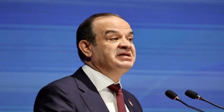 سميرات: فرص كبيرة للقطاع الخاص الأردني في سوريا بقطاعات الاتصالات والإنترنت