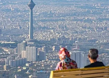 بزشكيان: نقل العاصمة من طهران إلى مدينة أخرى بات أمراً إلزامياً