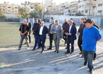 رئيس بلدية الزرقاء يثمن زيارة رئيس الوزراء لحي جناعة وحديقة الجندي