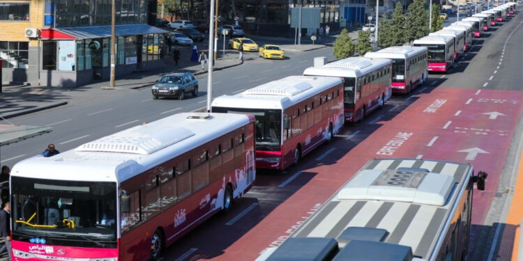 الأردن يتجه للتوسع في اعتماد النقل الكهربائي خلال السنوات المقبلة
