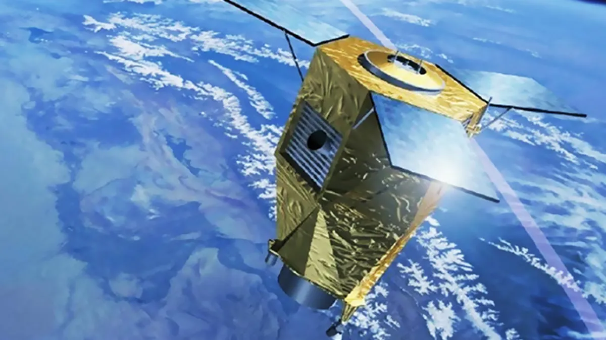 ماكرون يدق طبول الحرب: معارك اليوم تدور في الفضاء وروسيا تراقبنا