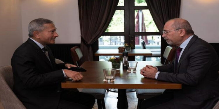 مباحثات أردنية سنغافورية تؤكد أهمية تثبيت وقف إطلاق النار في غزة