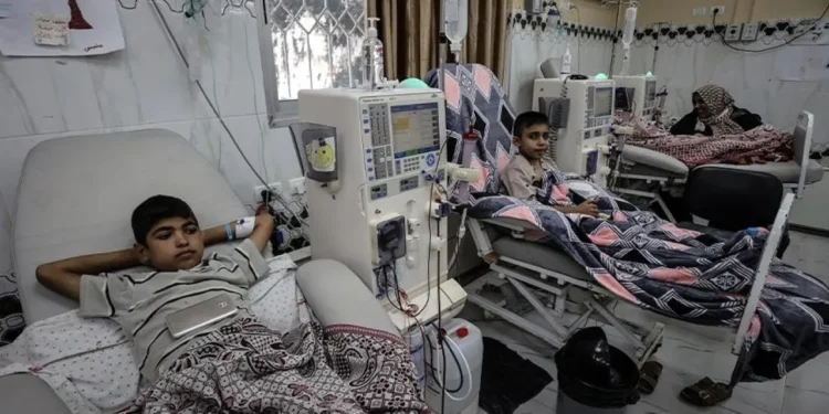 بفعل الإبادة.. وفاة 10 آلاف مريض نتيجة الحرمان من العلاج في غزة