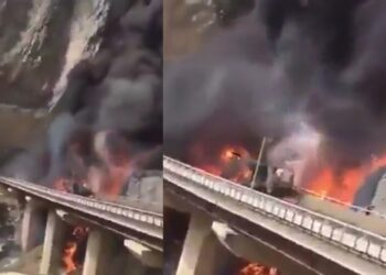 وفاة عشرات المعتمرين في اصطدام مروع بين حافلتهم وصهريج نفط بالمدينة المنورة