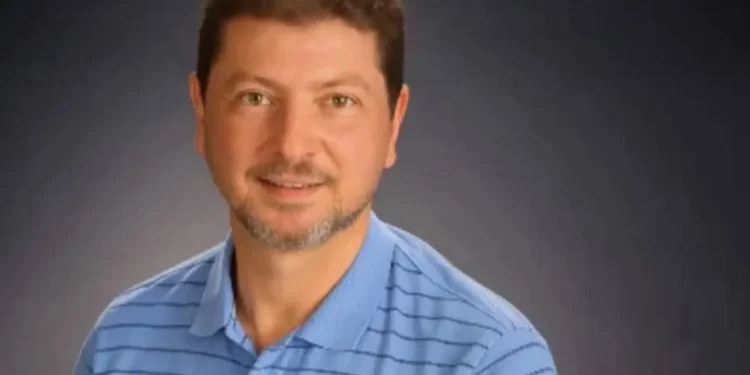 محكمة الهجرة في أميركا تُقرر إبعاد الناشط مروان معروف إلى الأردن