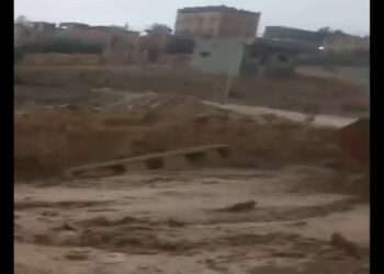 مصدر أمني: الحافلة التي جرفتها السيول في الزرقاء كانت خالية من الركاب