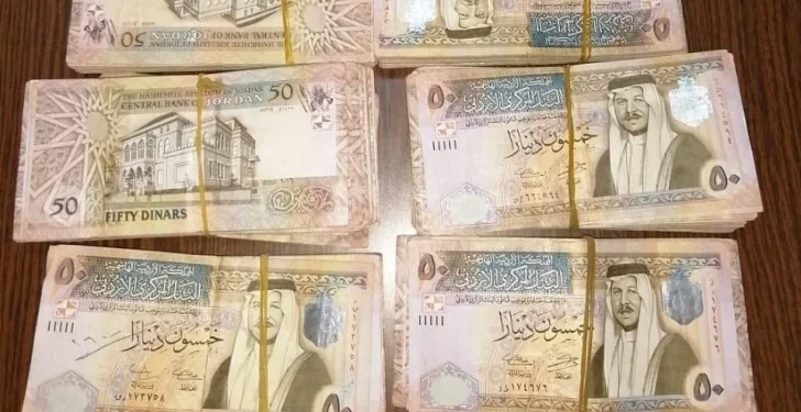 وزارة المالية: الحكومة ستسدد 7.3 مليارات دينار في العام المقبل