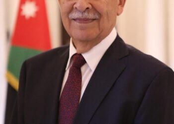 مندوبا عن الملك وولي العهد.. العيسوي يقدم واجب العزاء إلى عشيرة أبو تايه
