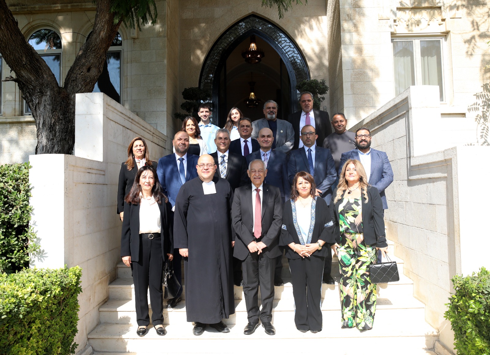 العيسوي يلتقي وفدًا من كلية دي لاسال الفرير