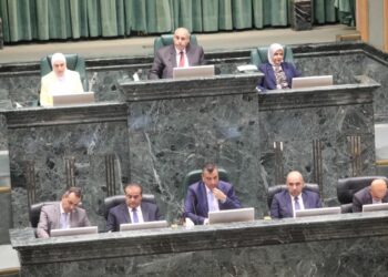 مجلس النواب يناقش ويحيل مشاريع قوانين إلى لجانه المختصة