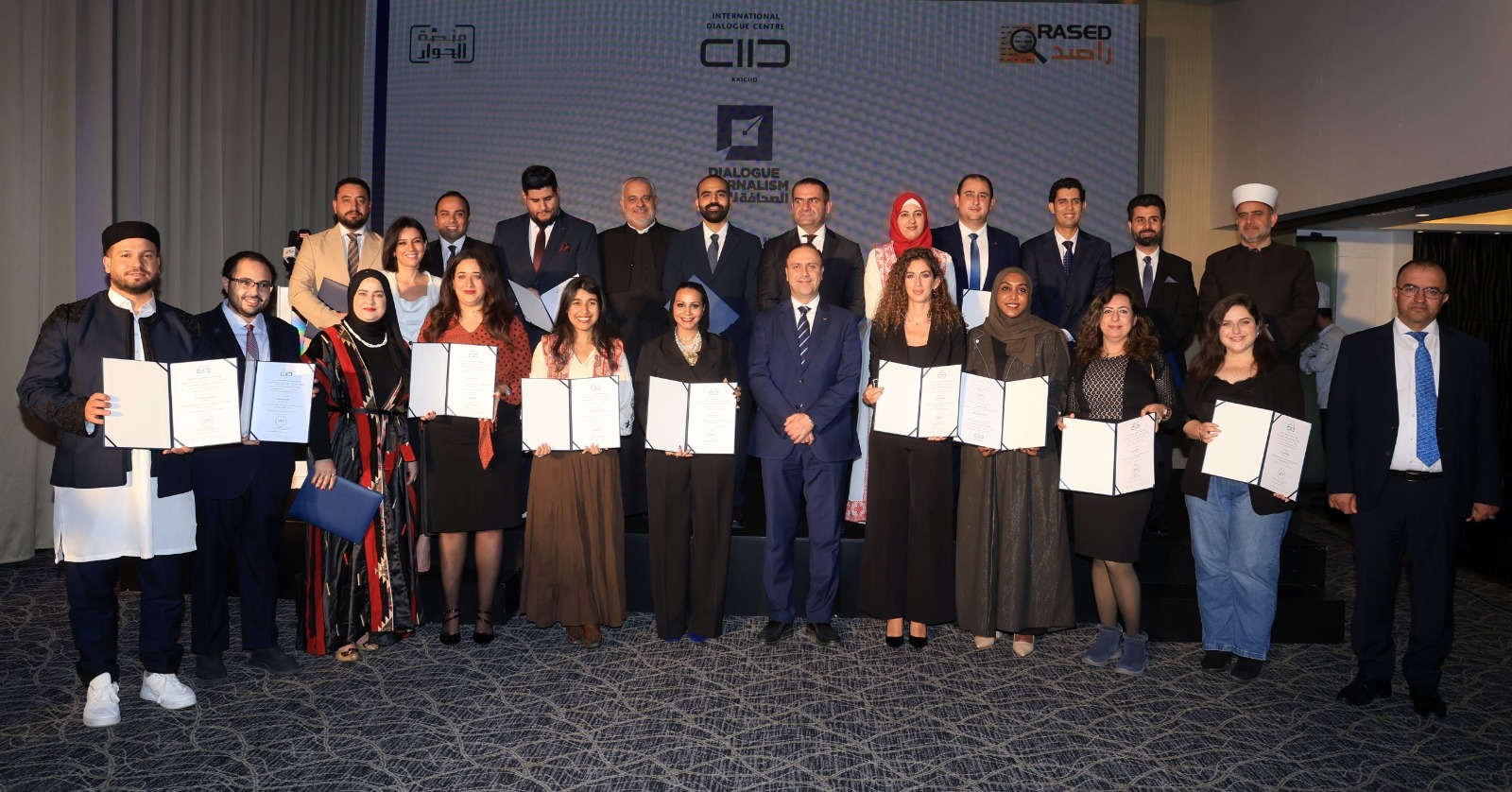 المومني: الإعلام العربي مطالب بإبراز حضارته وقصص نجاحه وتعزيز قيم الحوار والسلام