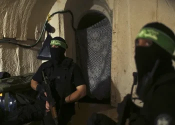 نتنياهو: أمام مسلحي حماس في الأنفاق الاستسلام أو البقاء تحت الأرض