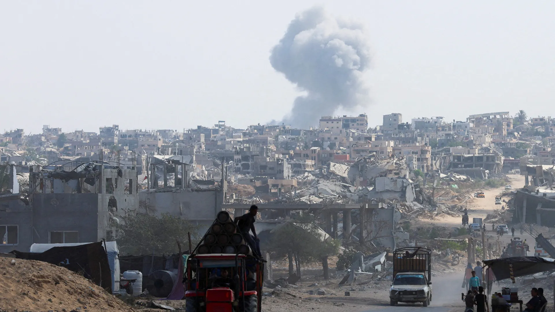 الاحتلال يواصل خرق اتقاف غزة ويبدأ مناورات عسكرية في الضفة والأغوار