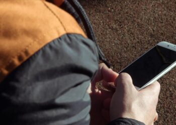 ماليزيا تمنع الأطفال من فتح حسابات على مواقع التواصل