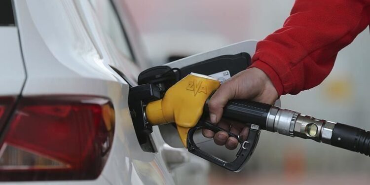 ضبط 13 صهريج محروقات متلاعب بجودة المشتقات منذ بداية العام