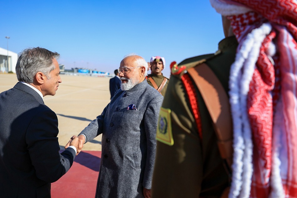 حسَّان يستقبل رئيس وزراء الهند الذي بدأ زيارة عمل رسمية إلى المملكة