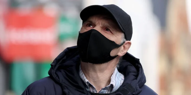 الإنفلونزا الخارقة تكتسح دول العالم.. وتثير قلقا كبيرا