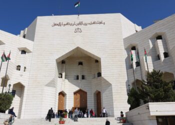 التلهوني : سنطور خدمات كاتب العدل بما يسهل على المواطنين