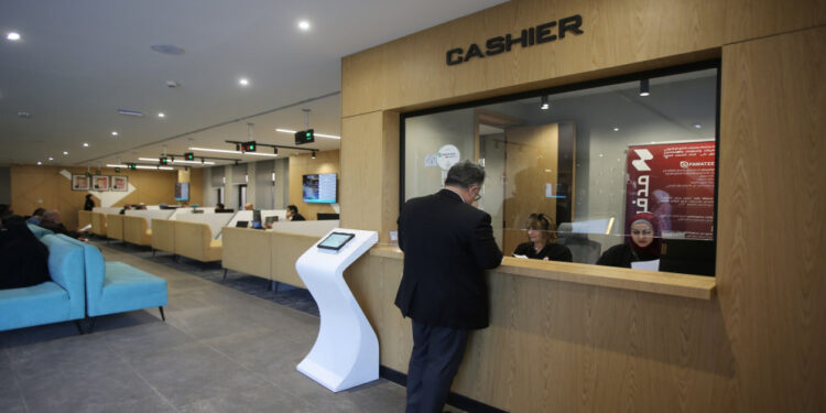 افتتاح مركز الخدمات الحكومية الشاملة في محافظة المفرق تجريبيا