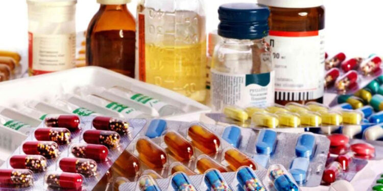 وزير الصحة: تنظيم مواعيد صرف الأدوية في عمان اعتبارا من بداية 2026