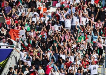 جماهير النشامى تلهب مدرجات الدوحة وتخطف الأضواء في كأس العرب