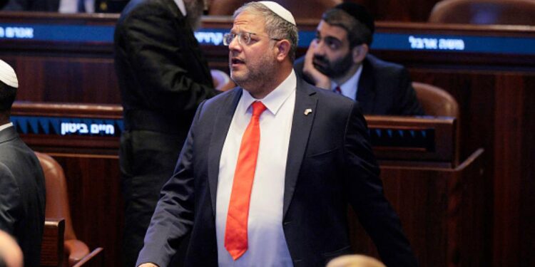 بن غفير يقود معركة جديدة لمنع رفع الأذان داخل الخط الأخضر