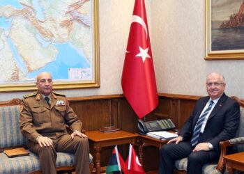 مقتل رئيس الأركان الليبي و4 من مرافقيه في تحطم طائرة بتركيا