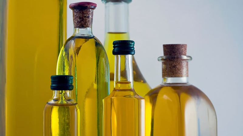 الاستهلاكية العسكرية: زيت الزيتون التونسي في أسواق المؤسسة نهاية الشهر
