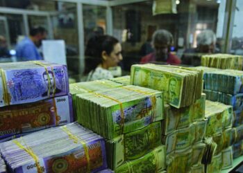 كل 100 ليرة تعادل ليرة واحدة… إطلاق عملة جديدة في سوريا بحذف صفرين
