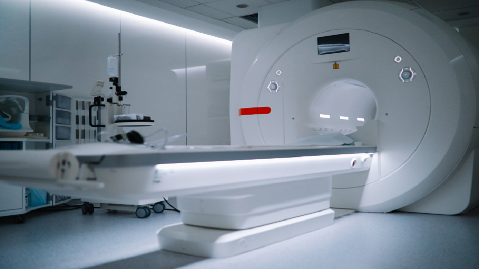 إنهاء التكدس في صور الرنين بعد انجاز 26 ألف صورة متأخرة