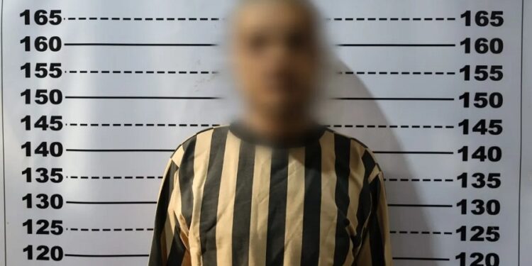 القبض على مختص بتهريب بالونات المخدرات الى الأردن