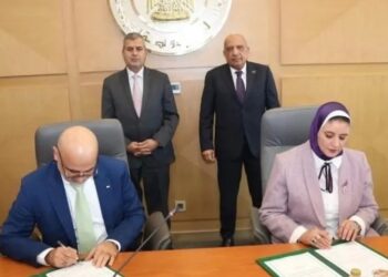 تجديد اتفاقية تبادل الطاقة الكهربائية بين الأردن ومصر