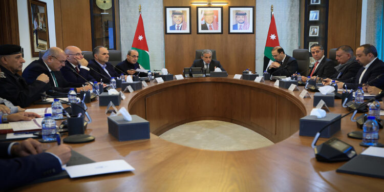 رئيس الوزراء يتابع نتائج أولية لتقرير فحوصات مدافئ الغاز المسببة للوفيات والاختناق