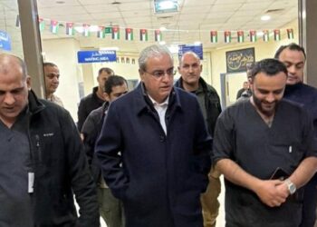 وزير الصحة يتفقد جاهزية كوادر مستشفى السلط الجديد في زيارة ليلية مفاجئة
