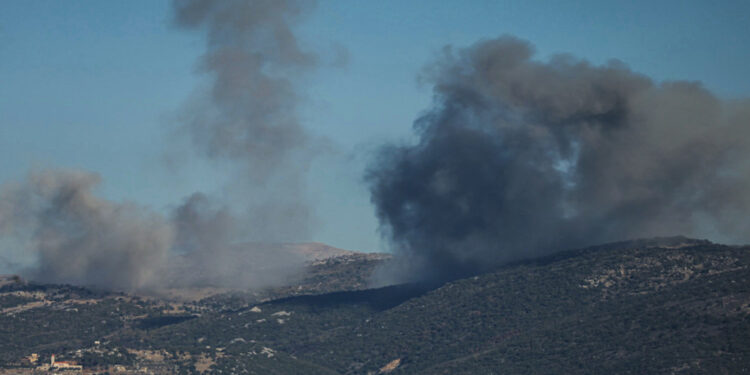 غارات إسرائيلية واسعة على لبنان بذريعة استهداف حزب الله