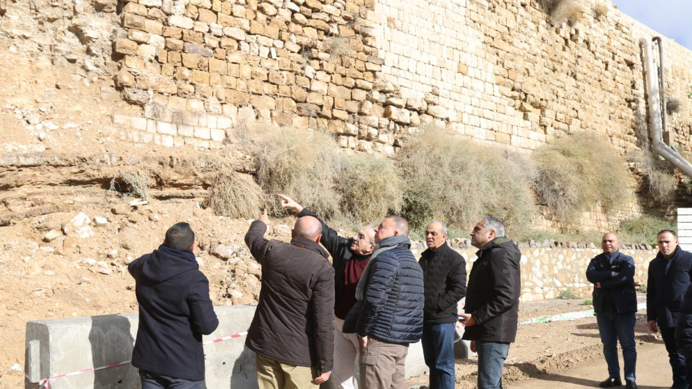وزراء الداخلية والأشغال والسياحة يعلنون إجراءات فورية لمعالجة أضرار الهطول المطري في الكرك