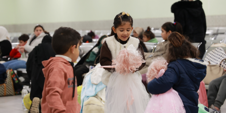 أطفال من غزة يستكملون العلاج في المستشفيات الأردنية