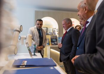 الملك يحضر في غرفة صناعة عمان فعالية استعرضت إنجازات القطاع الصناعي لعام 2025