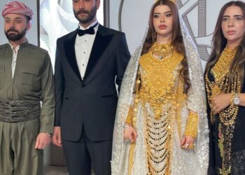 عرس تركي عراقي فخم.. صناديق من الذهب قدمت لعروس من عائلة بارزاني تزوجها ابن عشيرة إيزول