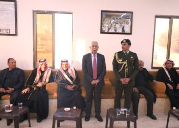 مندوبا عن الملك وولي العهد. العيسوي يعزي عشيرتي الفايز والزين
