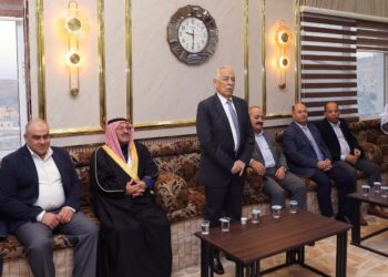 مندوبا عن الملك وولي العهد.. العيسوي يعزي النابلسي والجوارنة والزغول والطراونة