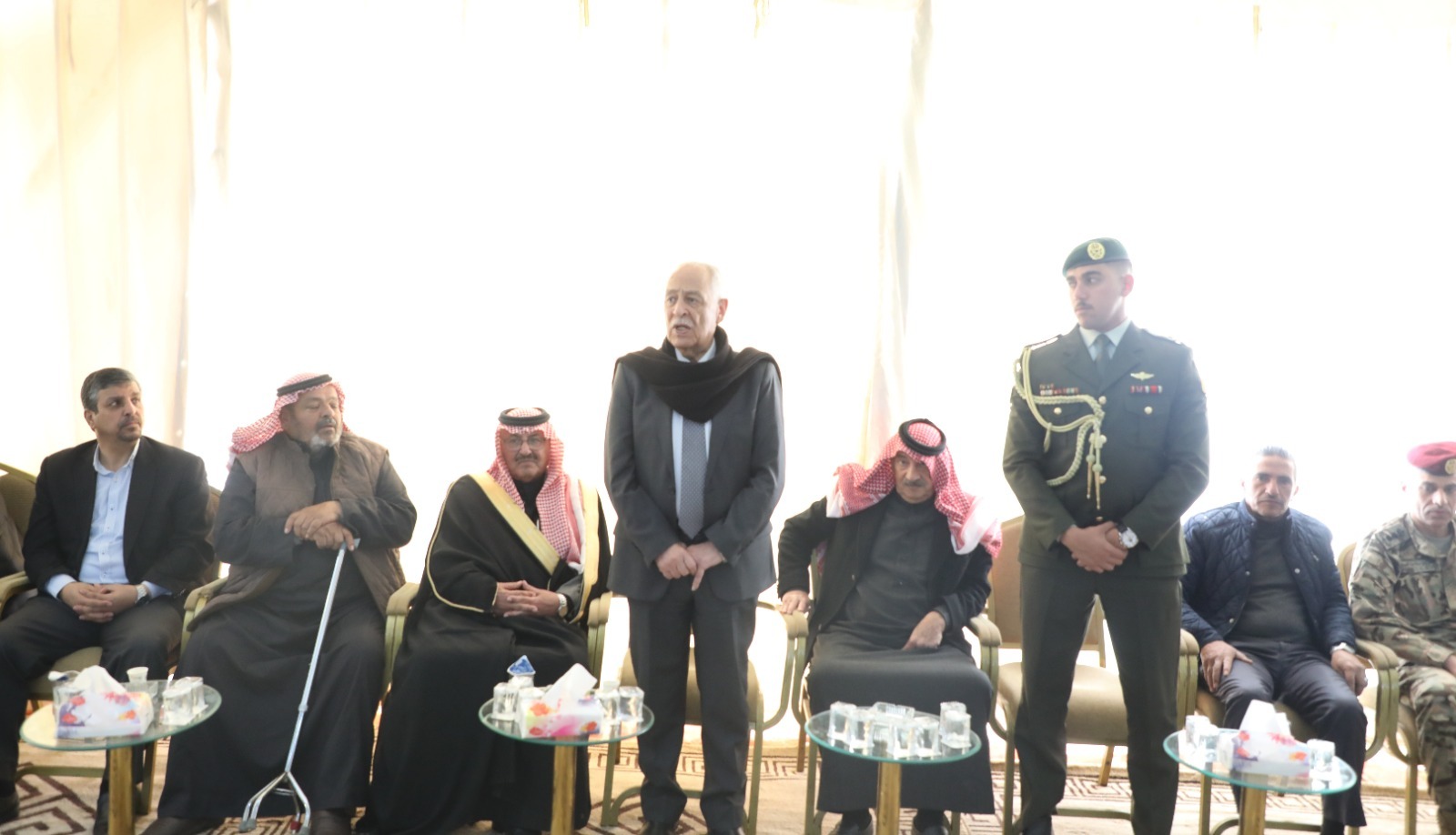 مندوبا عن الملك وولي العهد.. العيسوي يعزي الخريشا وعبيدات