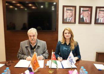 مذكرة تفاهم بين “صناعة عمان” ومجلس الأعمال الأردني الأمريكي