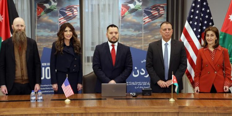 انضمام الأردن إلى برنامج لتسريع إجراءات دخول المسافرين إلى أمريكا