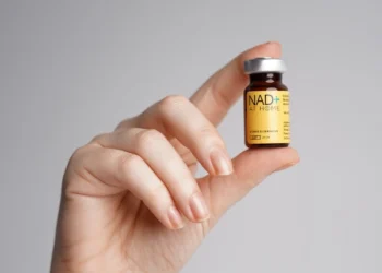 الغذاء والدواء: سحب مستحضرات NAD+ وحقن غير مجازة من عيادتين