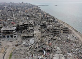 صحة غزة: عدد غير معروف من الضحايا ما يزالون تحت الركام وفي الطرقات