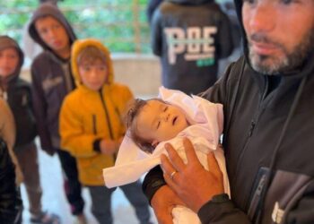 وفاة رضيعة بسبب البرد القارس جنوب قطاع غزة