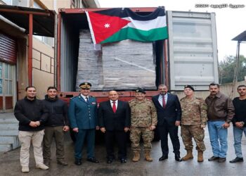 الجيش اللبناني يتسلم مساعدات غذائية أردنية